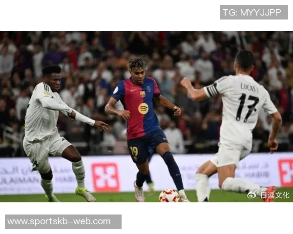 巴萨将在西班牙超级杯中首次亮相全新第四球衣引发期待